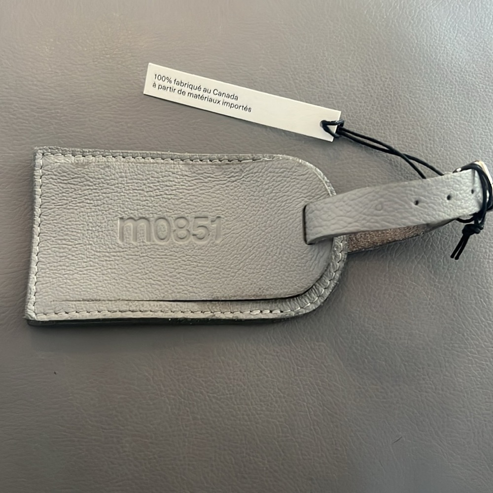 M0851 Leather Luggage Tag Made in Canada Grey Gray Color New with Tag AS IS